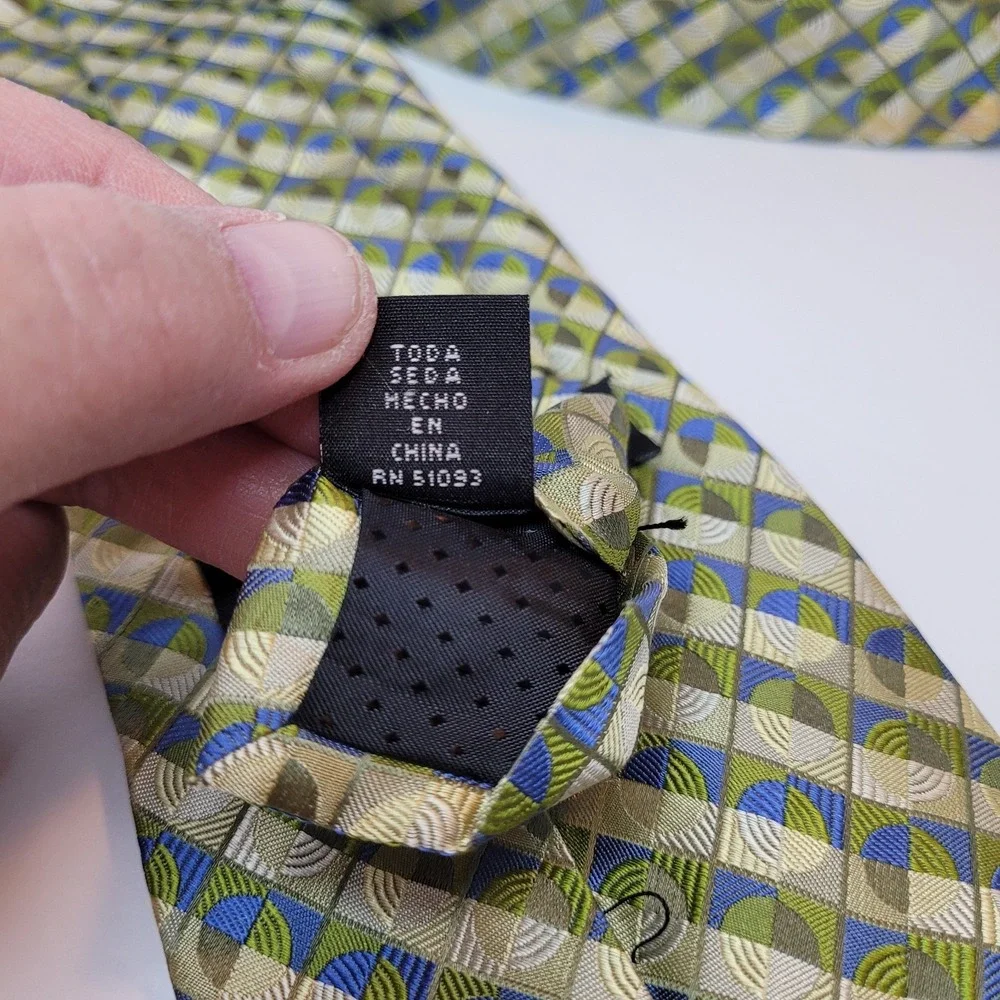 Privado silk necktie